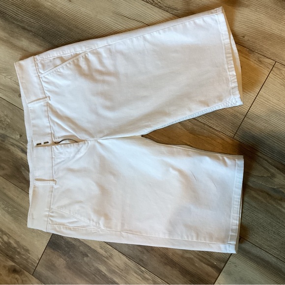 White Bermuda shorts Loft - Picture 2 of 4